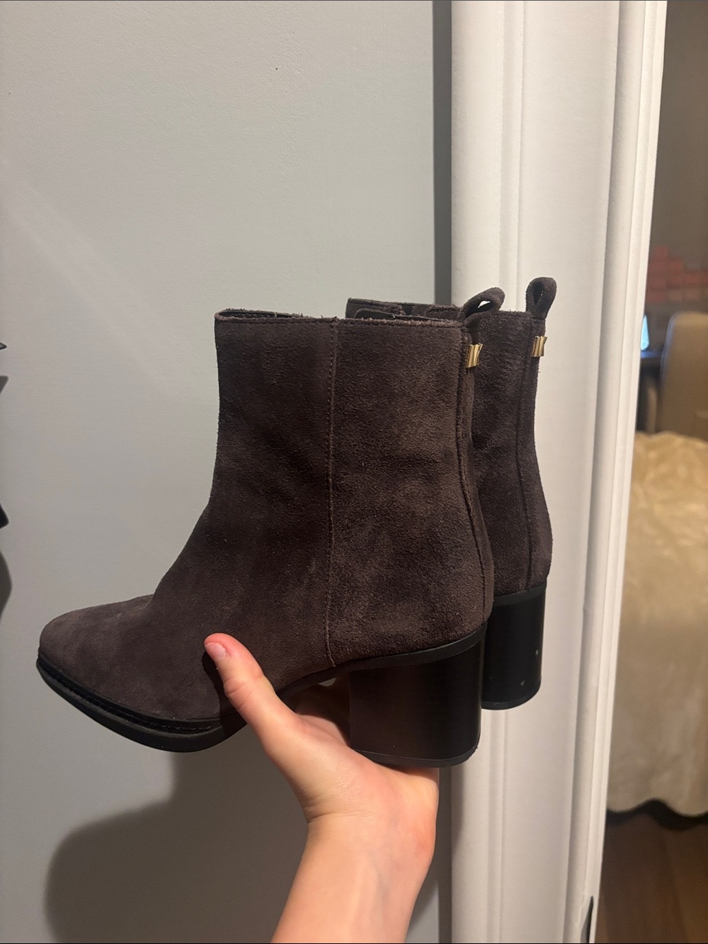 Michael Kors vintage Women’s Dark Brown Suede Ankle Boots - Classic Block Heel